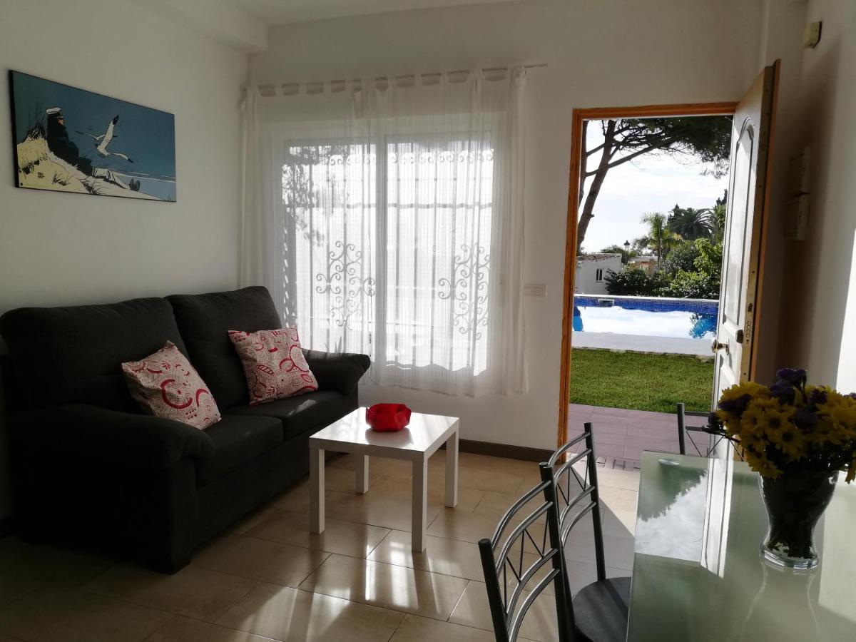 Verdemar Apartment With Sea View And Garden Nerja Bagian luar foto