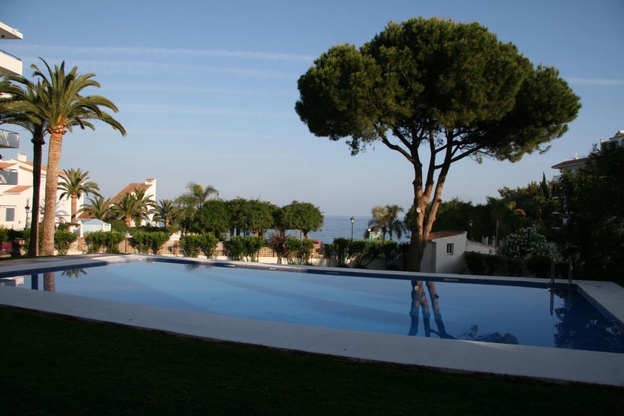 Verdemar Apartment With Sea View And Garden Nerja Bagian luar foto